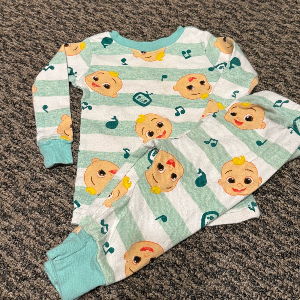 Kids 12 Month Pajamas